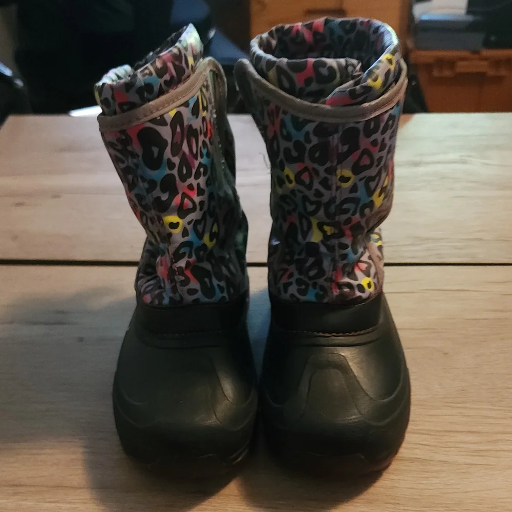 Members Mark light up snow boots Size 13/1